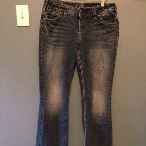 Suki Fluid boot cut 31/33 EUC Silver jeans